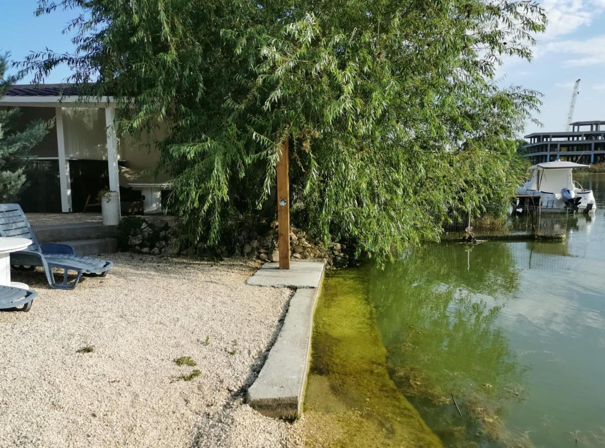 فندق Vila Zuzette كونستانتا المظهر الخارجي الصورة